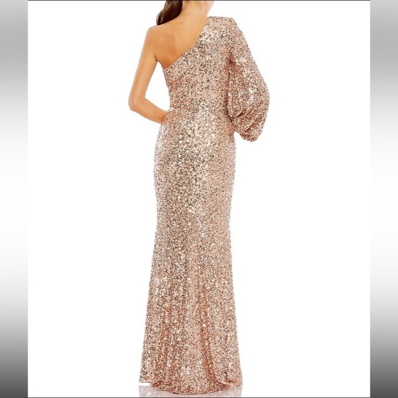 Ieena Mac Duggal Sequin Rose Gold One Shoulder Bishop Sleeve Gown Size 8 NEW - Picture 3 of 12